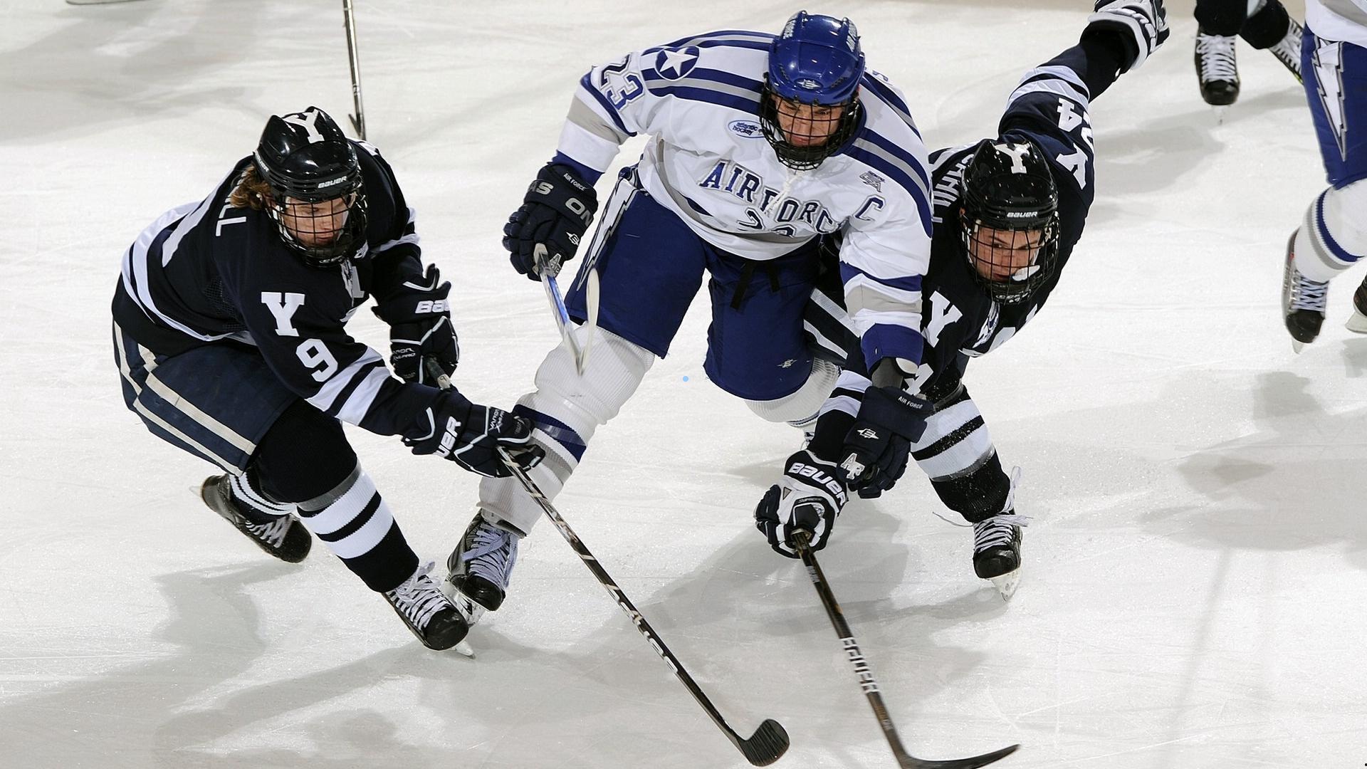 德甲身价前十榜单震撼发布，拜仁八将领衔，多特双星在列，奥利塞与穆西亚拉破亿欧元创纪录