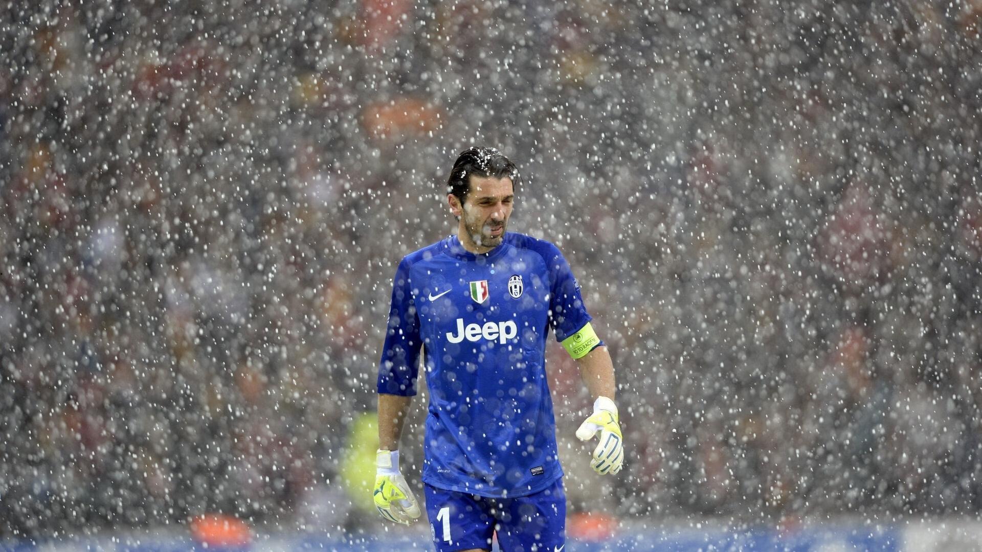 字母哥深情宣誓,愿将整个职业生涯奉献雄鹿,除非球队主动放弃